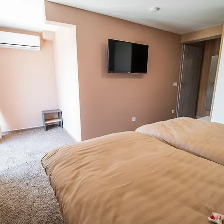 Hiša za goste Mars 3*