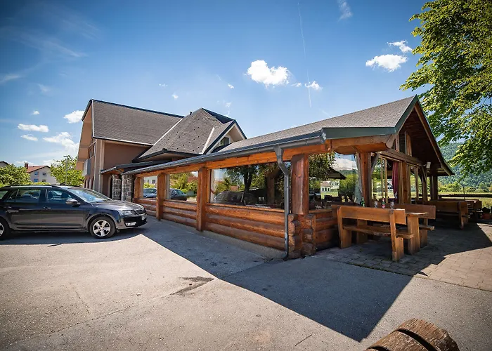 Mars Gostinjska kuća