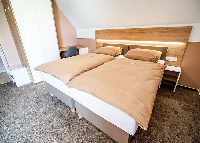 Mars Gostinjska kuća 3*